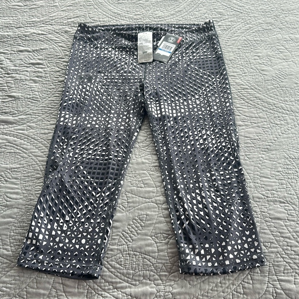 Under Armour capri leggings. New with tags